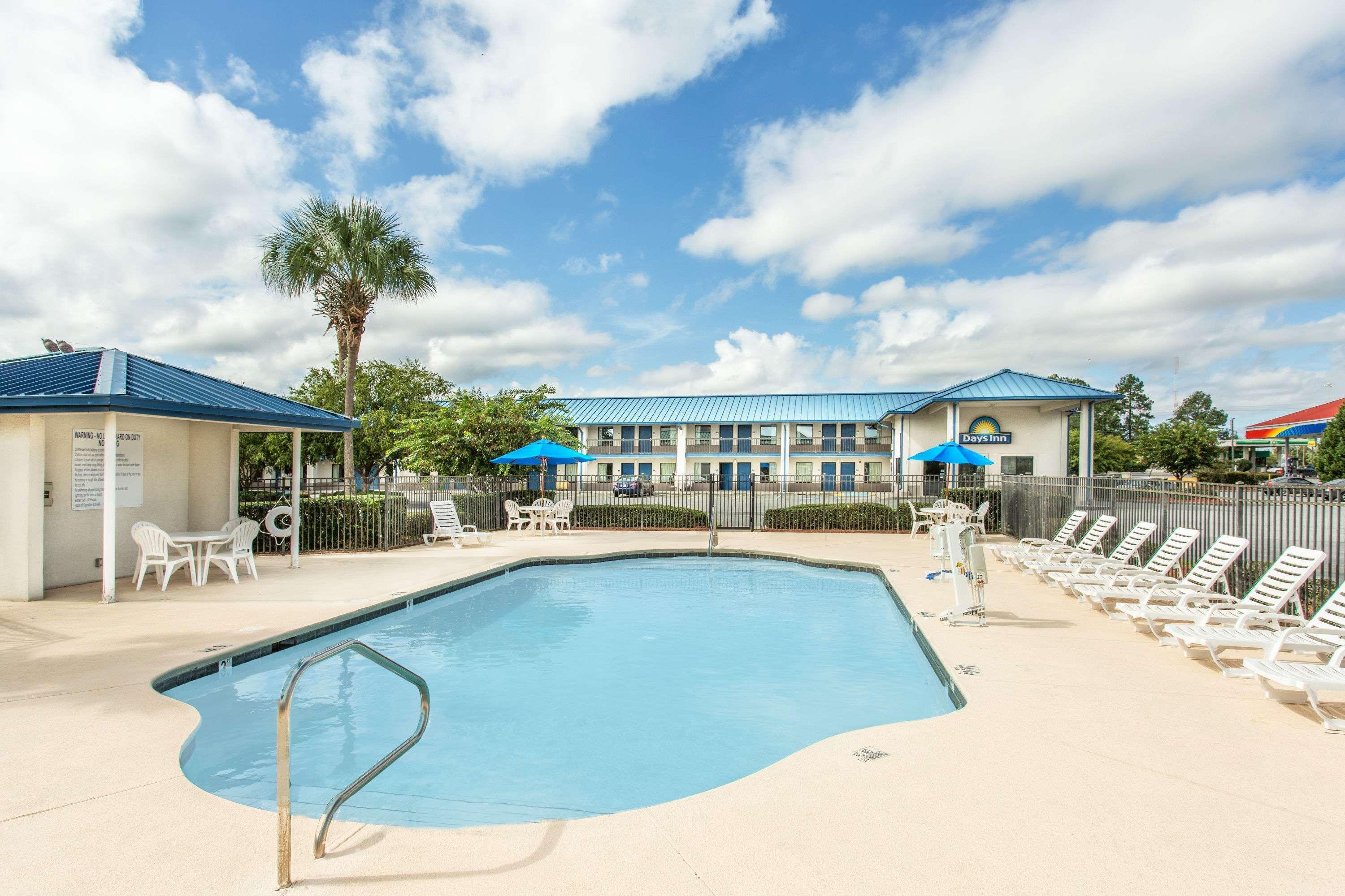 Days By Wyndham I-75 Hotel Valdosta