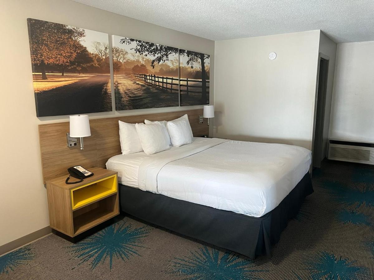 Days By Wyndham I-75 * Valdosta