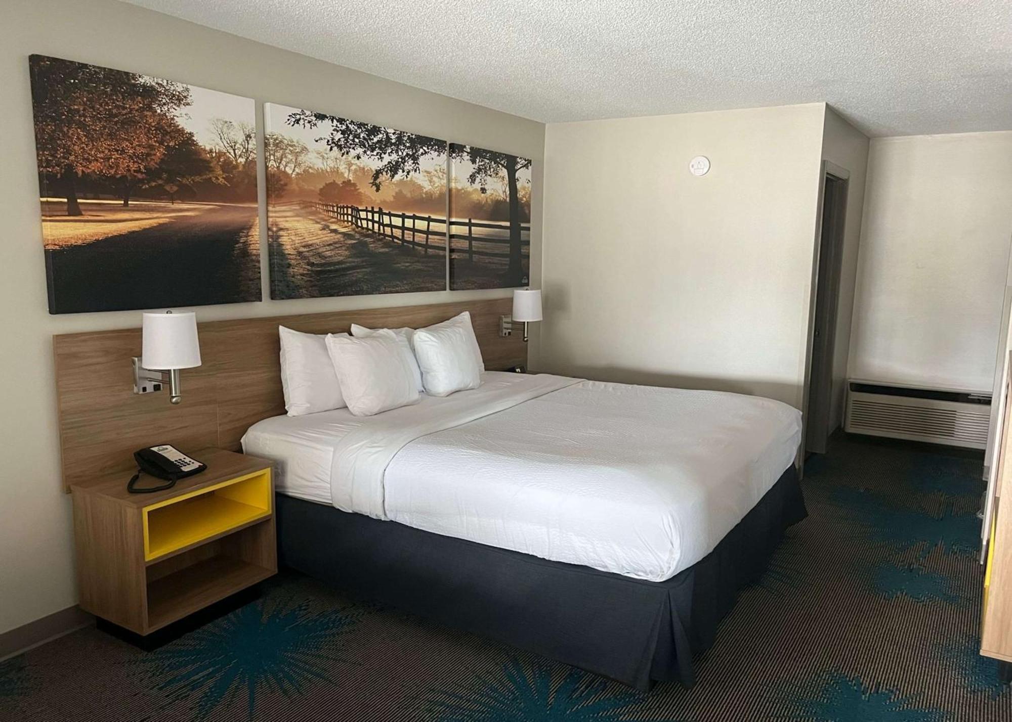 Days By Wyndham I-75 Hotel *